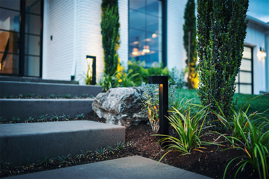 Line Voltage And Low-Voltage Landscape Lighting Ideas