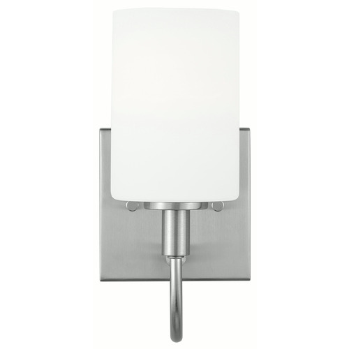 Visual Comfort Studio Collection Visual Comfort Studio Collection Oak Moore Brushed Nickel Sconce 4157101-962