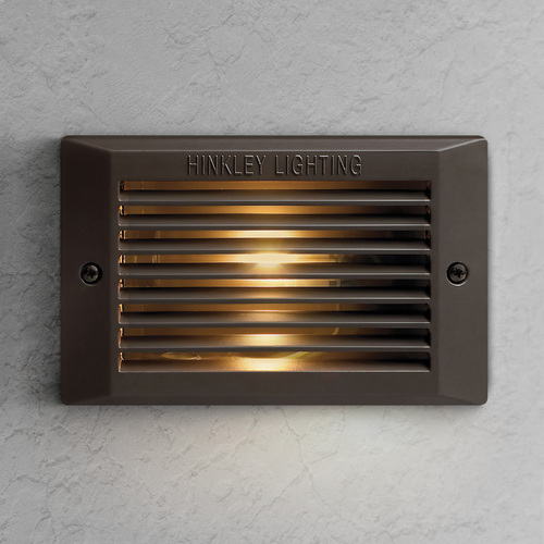 Hinkley Recessed Step Light in Bronze Finish 58025BZ