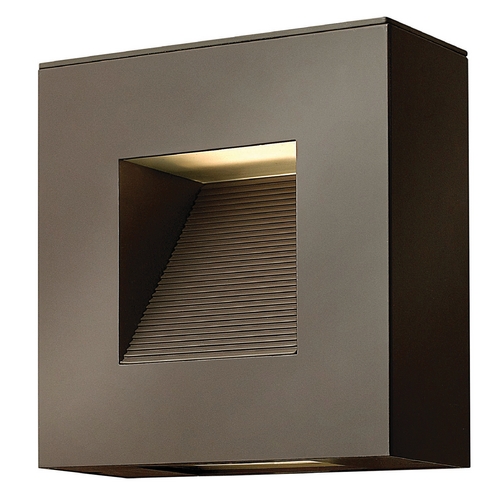 Luna 9-Inch Bronze LED Outdoor Wall Light by Hinkley Lighting