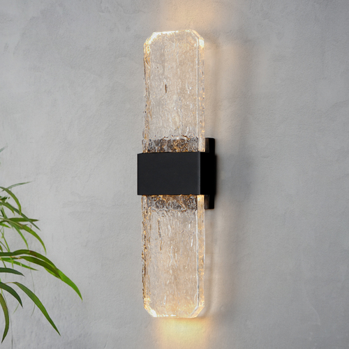 Rune 19-Inch LED Outdoor Wall Light in Black by ET2 Lighting