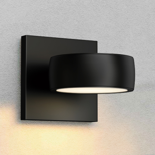 Modular LED Outdoor Wall Light in Black by ET2 Lighting