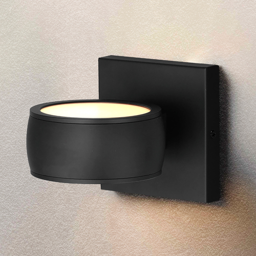Modular LED Outdoor Wall Light in Black by ET2 Lighting