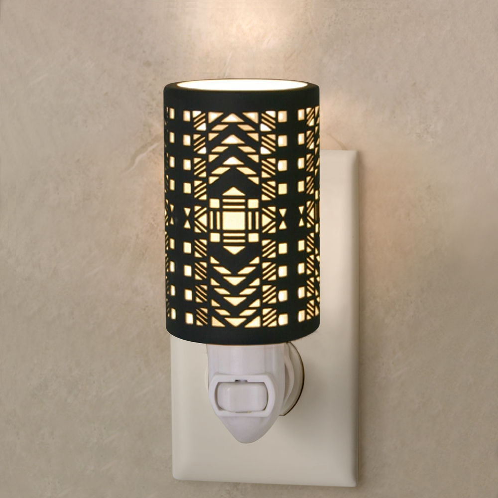 Paris Silhouette Porcelain Night Light Ns01 Destination Lighting Paris Silhouette Porcelain Night Light Ns01 Destination Lighting